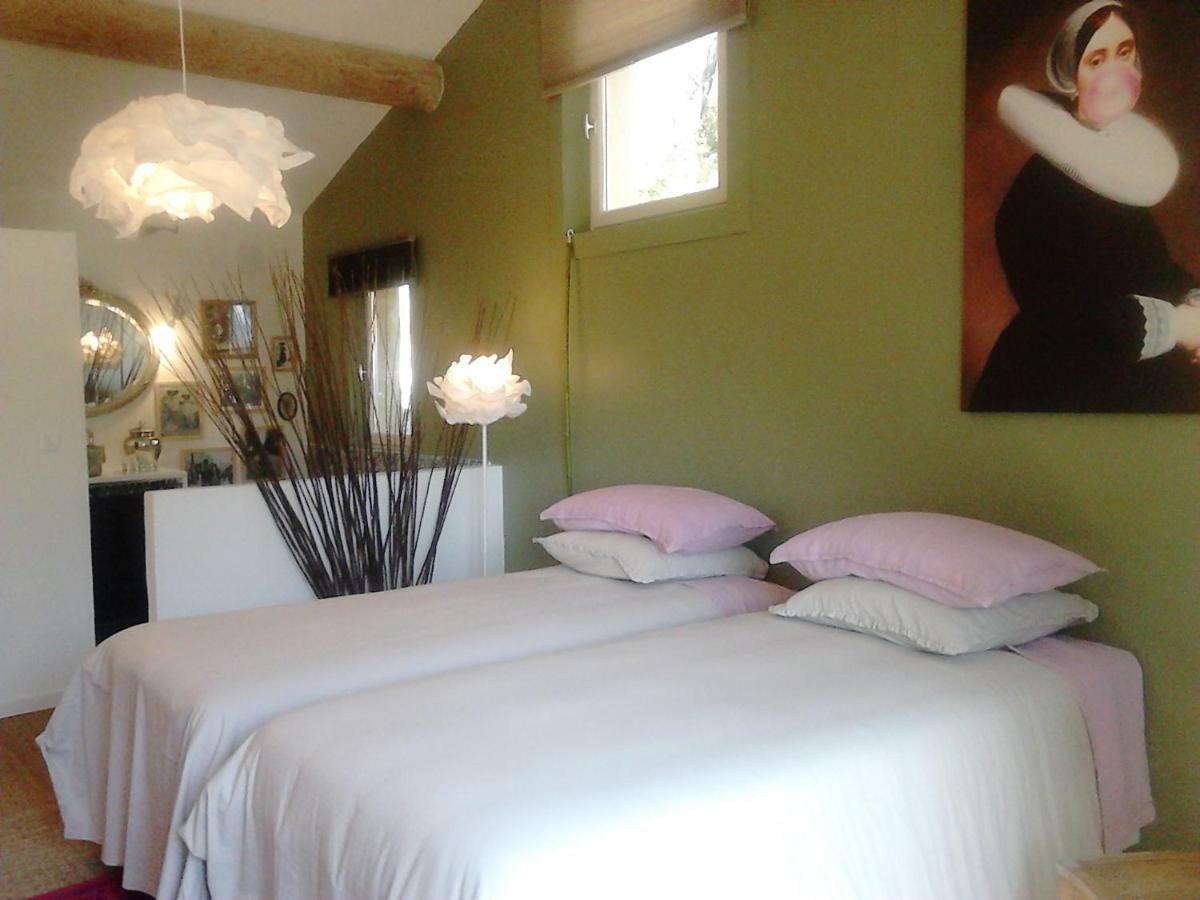 La Maison De Charlie Vaugines Ngoại thất bức ảnh