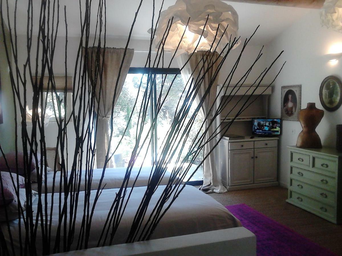 La Maison De Charlie Vaugines Ngoại thất bức ảnh