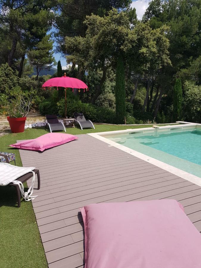 La Maison De Charlie Vaugines Ngoại thất bức ảnh